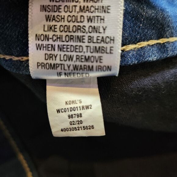 Croft & Barrow Stretch Denim Jean Skort Classic Sz 14 With Applique Apples - Picture 5 of 12